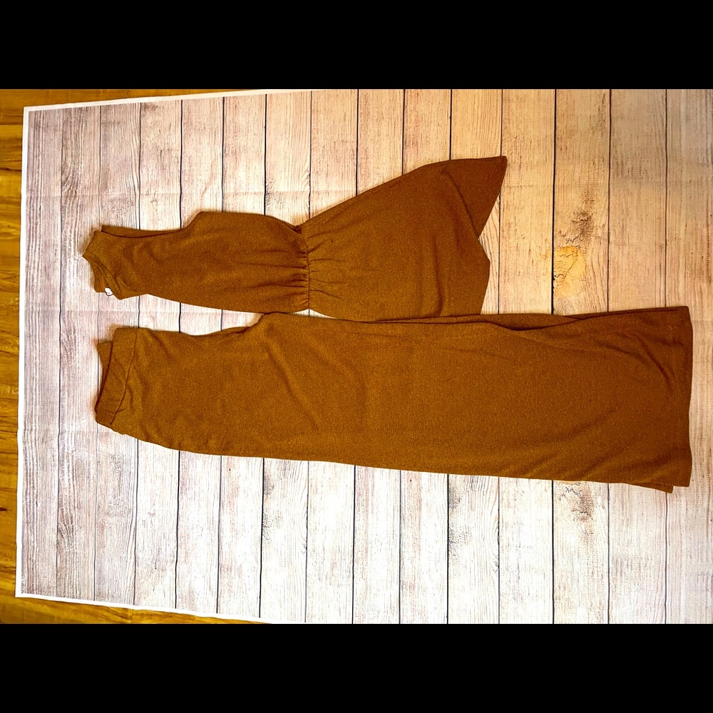 Zara beautiful pants and shirt